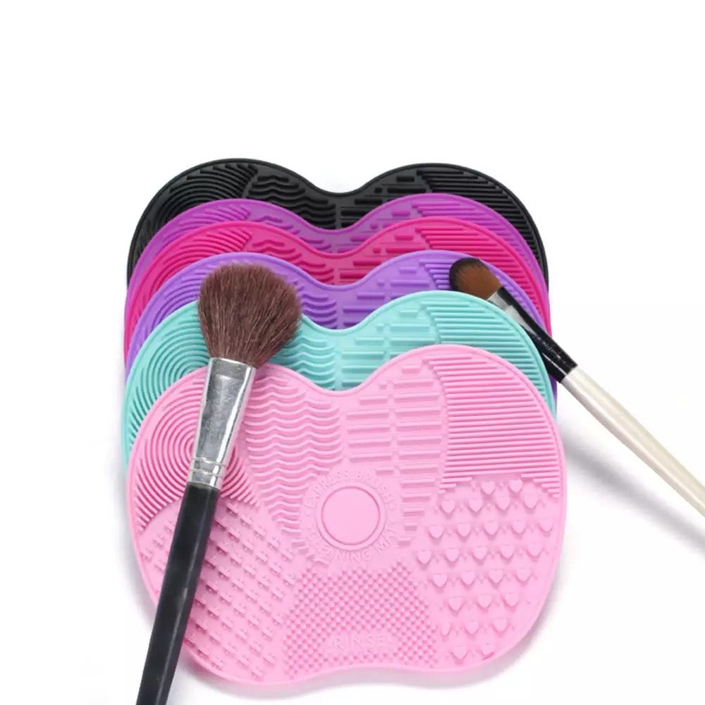 Make-Up Brush Cleaner Pad